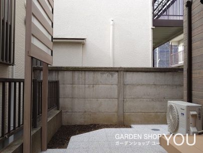 透水平板を敷いて使い勝手よく。